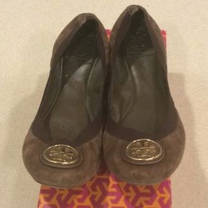 Tory Burch brown Caroline Flat